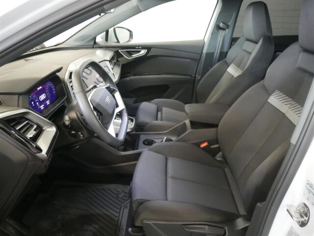 AUDI Q4 e-tron 2023 45 e-tron quattro,1- omisteinen, takuu!