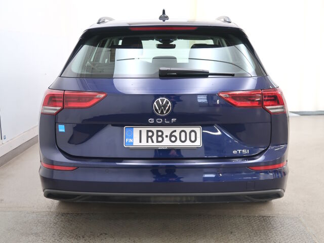 Volkswagen Golf 2023 Variant Comfort Business 1,0 eTSI (MHEV) 81 kW DSG-automaatti