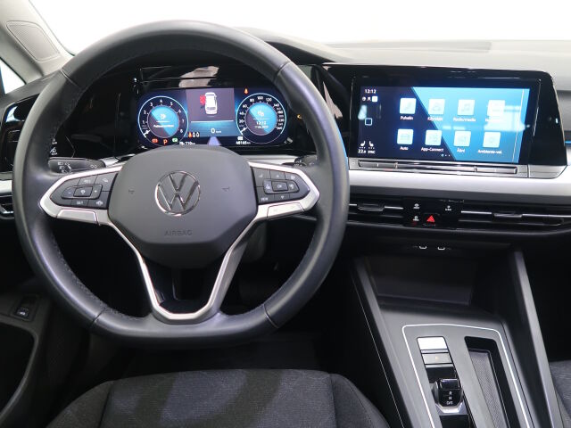 Volkswagen Golf 2023 Variant Comfort Business 1,0 eTSI (MHEV) 81 kW DSG-automaatti