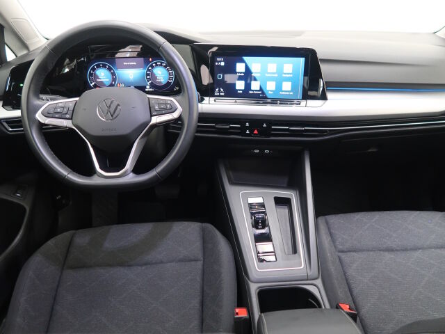Volkswagen Golf 2023 Variant Comfort Business 1,0 eTSI (MHEV) 81 kW DSG-automaatti