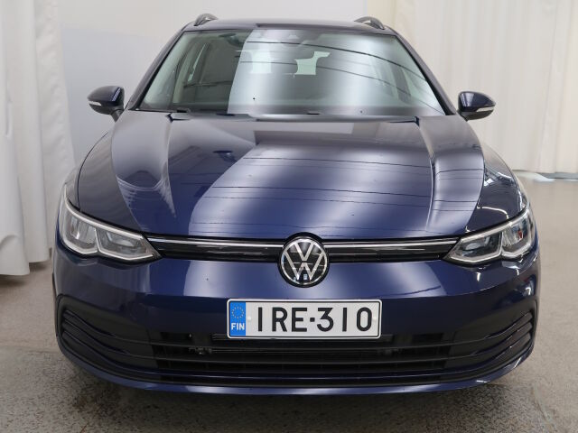 Volkswagen Golf 2023 Variant Comfort Business 1,0 eTSI (MHEV) 81 kW DSG-automaatti