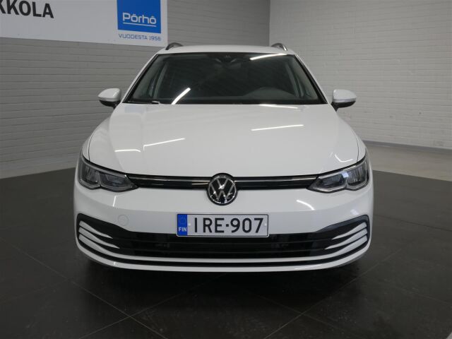 Volkswagen Golf 2023 Variant Comfort Business 1,0 eTSI (MHEV) 81 kW DSG-automaatti