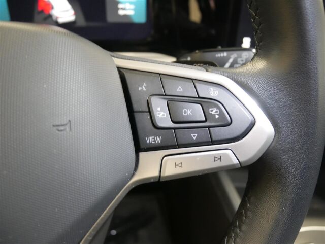 Volkswagen Golf 2023 Variant Comfort Business 1,0 eTSI (MHEV) 81 kW DSG-automaatti