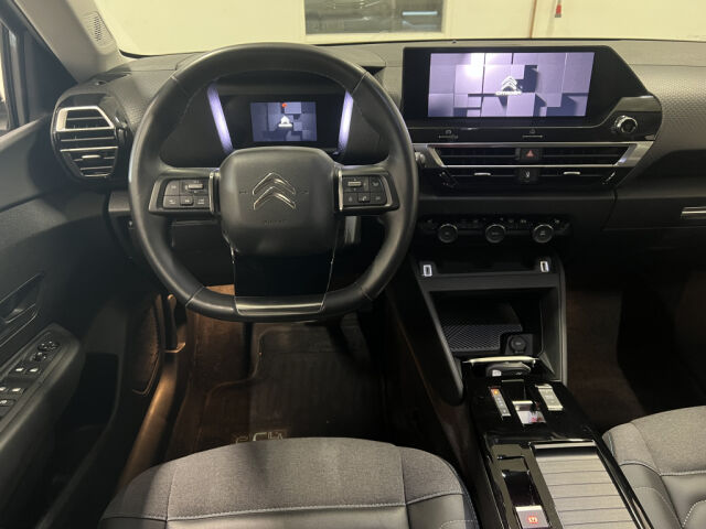 CITROEN E-C4 2023 Full Electric 136 Shine Comfort Selection 50kWh Aut *Juuri huollettu *Adaptiivinen vakionopeudensääd