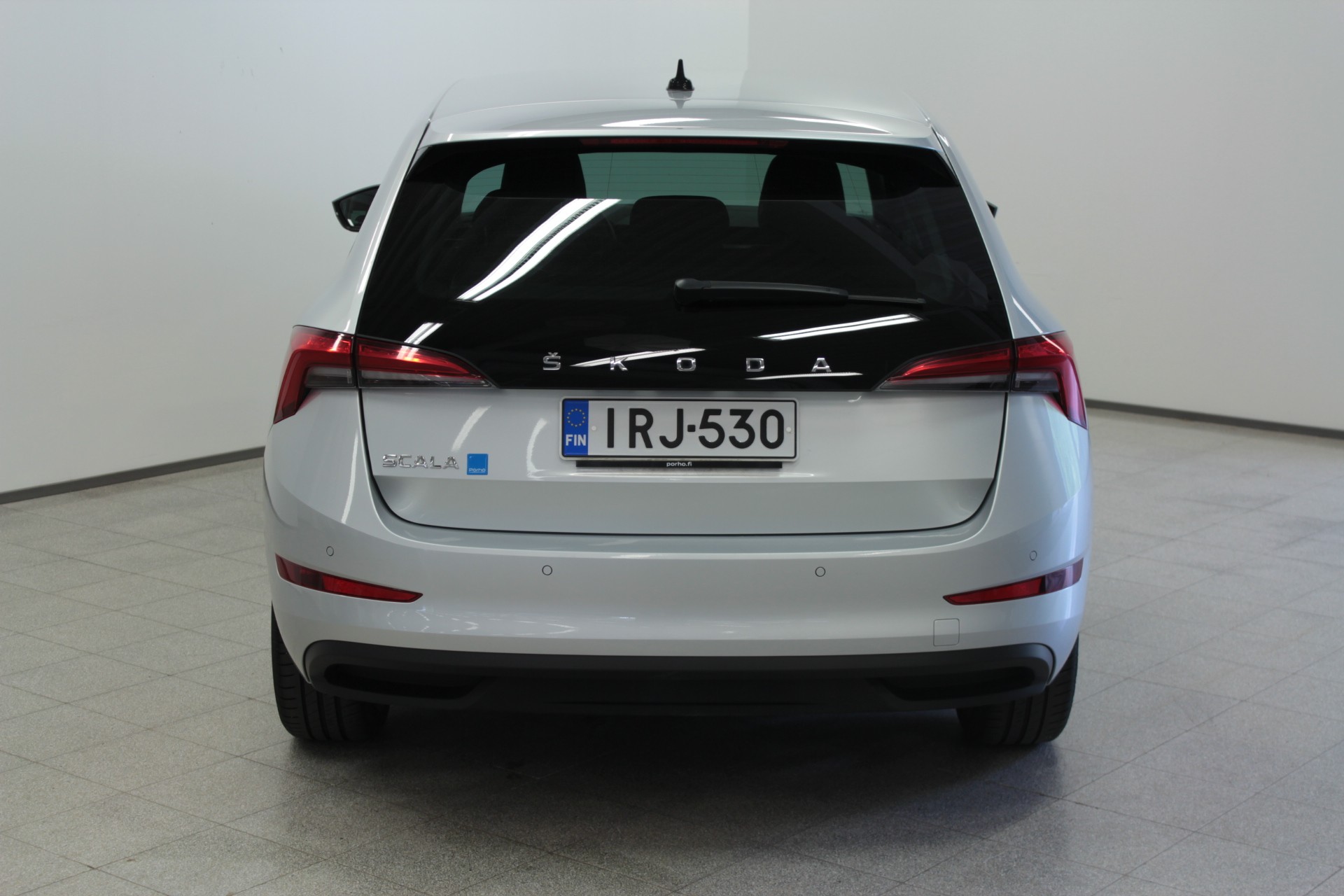 Skoda Scala 1.0 TSI 110 Ambition 2024, photo 4/18