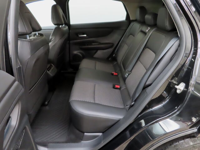 Nissan Ariya 2023 63kWh Advance 2WD