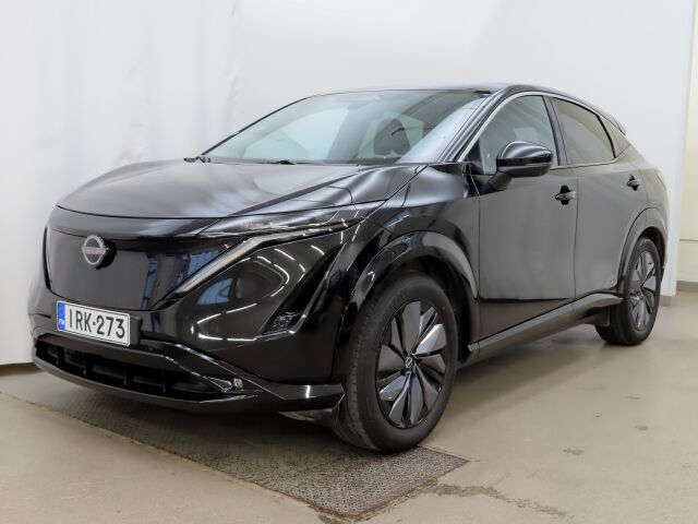 Nissan Ariya 2023 63kWh Advance 2WD