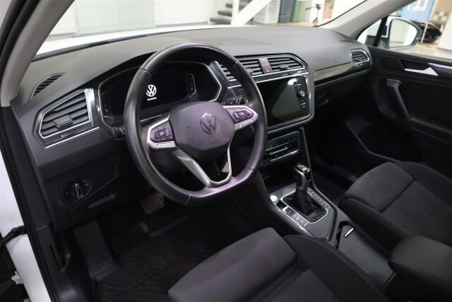 VOLKSWAGEN Tiguan 2023 Style eHybrid 180 kW DSG-automaatti