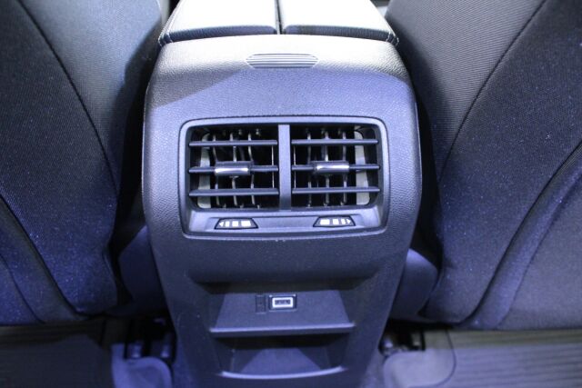 Opel Astra 2023 5-ov Innovation 180 A PHEV