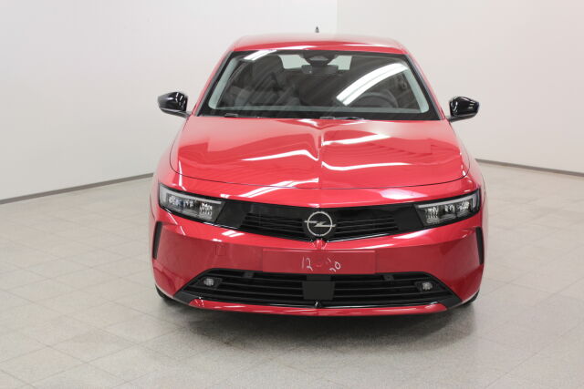 Opel Astra 2023 5-ov Innovation 180 A PHEV