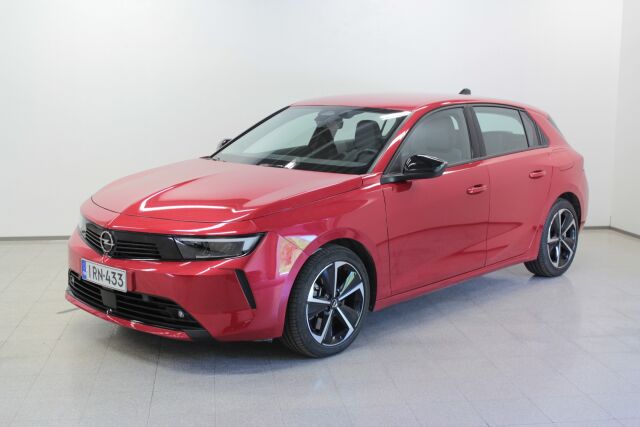 Opel Astra 2023 5-ov Innovation 180 A PHEV