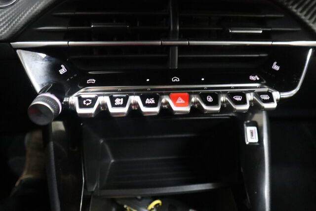 Peugeot e-2008 2023 Active 54 kWh 156 Automaatti