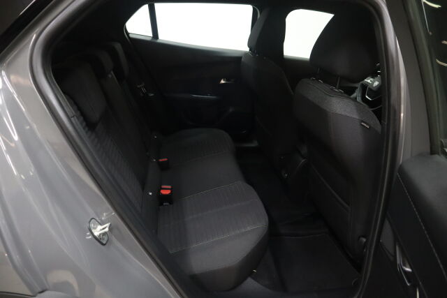 Peugeot e-2008 2023 Active 54 kWh 156 Automaatti