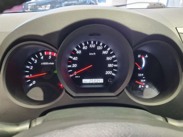 TOYOTA Hilux 2011 Double Cab 3,0 D-4D 4WD 171 SR aut.