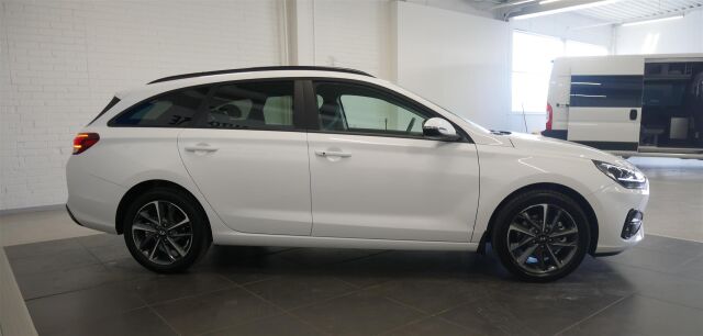 Hyundai i30 Wagon 2026 1.6 T-GDi 150 hv 7DCT-aut. Comfort Edition MY26