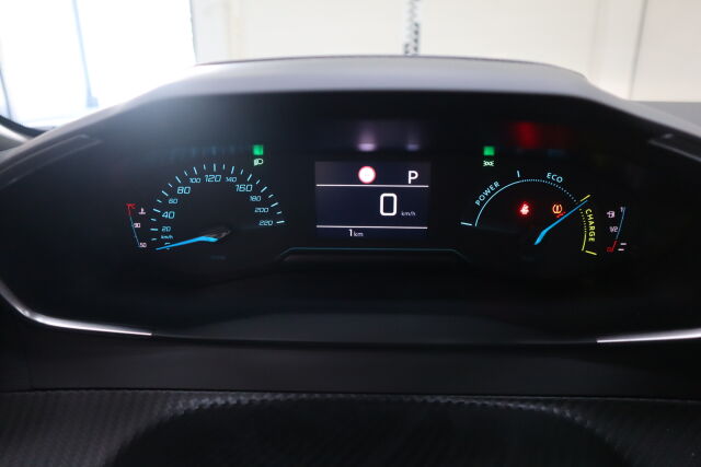 Peugeot 2008 2025 Edition Hybrid 145 Automaatti