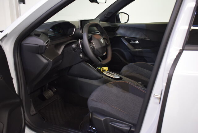 Peugeot 2008 2025 Snowflake Hybrid 145 Automaatti * Korko 1,9% + kulut  *