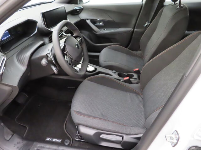 Peugeot 2008 2025 Snowflake Hybrid 145 Automaatti *Talvirenkaat veloituksetta! *korko 1,9% + kulut