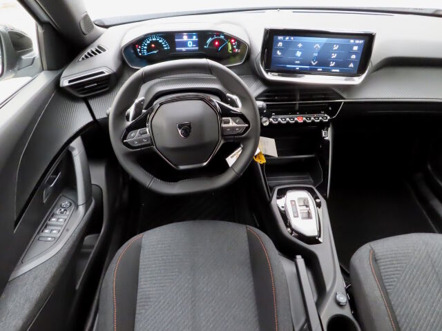 Peugeot 2008 2025 Snowflake Hybrid 145 Automaatti *Talvirenkaat veloituksetta! *korko 1,9% + kulut