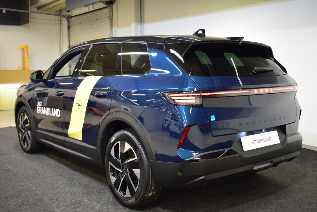 Opel Grandland 2025 Hybrid 136 GS Automaatti * Ajamaton esittelykäytöstä  ! *
