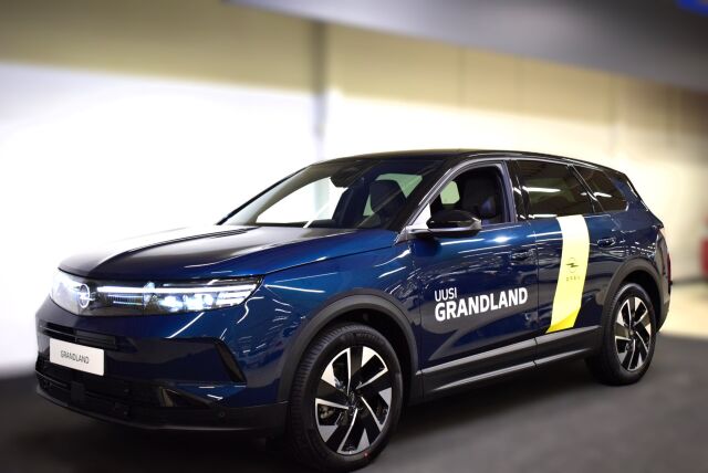Opel Grandland 2025 Hybrid 136 GS Automaatti * Ajamaton esittelykäytöstä  ! *