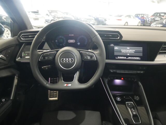 AUDI A3 2025 Sportback 45 TFSI e S line