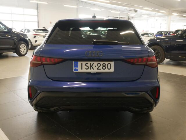AUDI A3 2025 Sportback 45 TFSI e S line