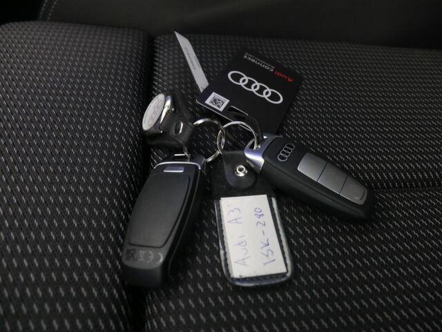 AUDI A3 2025 Sportback 45 TFSI e S line