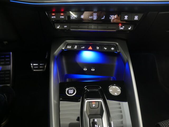AUDI A3 2025 Sportback 45 TFSI e S line
