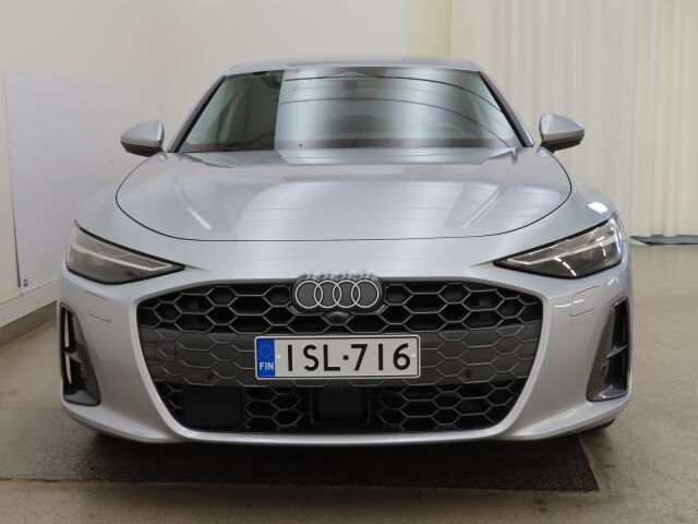 Audi A6 2025 Sedan e-hybrid quattro 220 kW