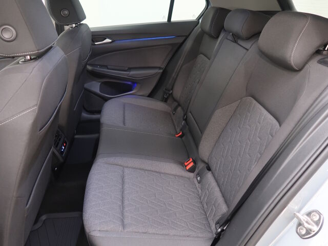 Volkswagen Golf 2025 Comfort 75-v Juhlamalli eHybrid 150 kW (PHEV) DSG-automaatti