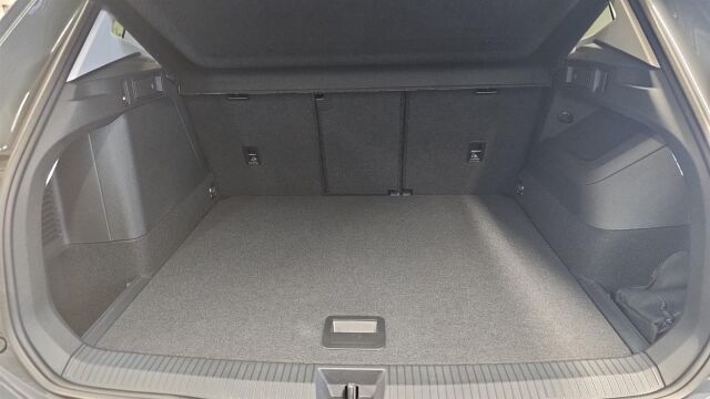 Volkswagen Tiguan 2026 Elegance 75-v Juhlamalli eHybrid 150 kW DSG-automaatti, Heti Toimitukseen!