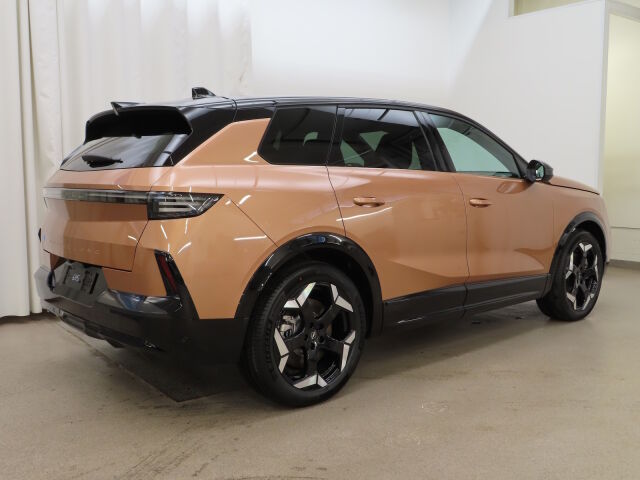 Opel Grandland 2025 GSe 73kWh 325 4WD Automaatti *Huippu varusteet *Heti toimitukseen