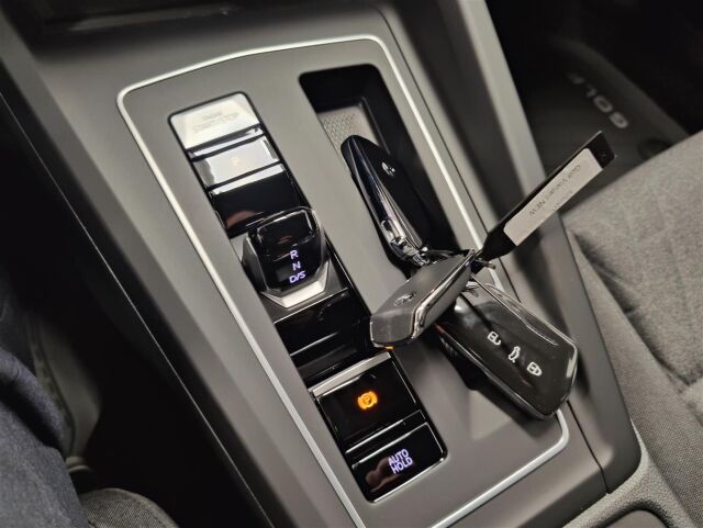 Volkswagen Golf 2026 Variant Comfort Edition 1,5 eTSI 85 kW (MHEV) DSG-automaatti, Heti toimitukseen!