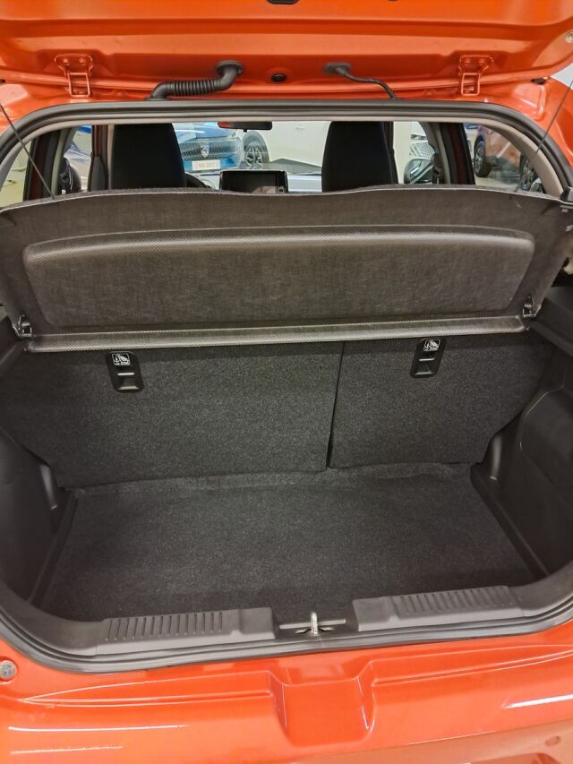 Suzuki Swift 2025 1,2 12V HYBRID 4WD GL+ 5MT