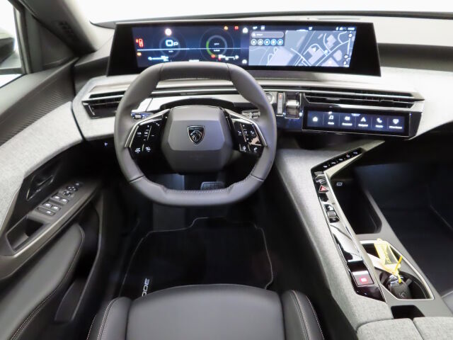 Peugeot 3008 2025 Allure Plug-in Hybrid 195 Automaatti
