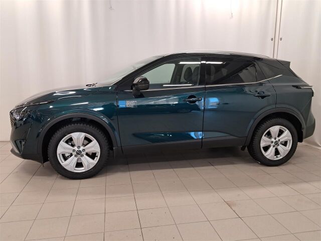 Nissan Qashqai 2026 N-Connecta, Comfort Pack, Two Tone. Esittelyauto nopeaan toimitukseen kaksilla renkailla.