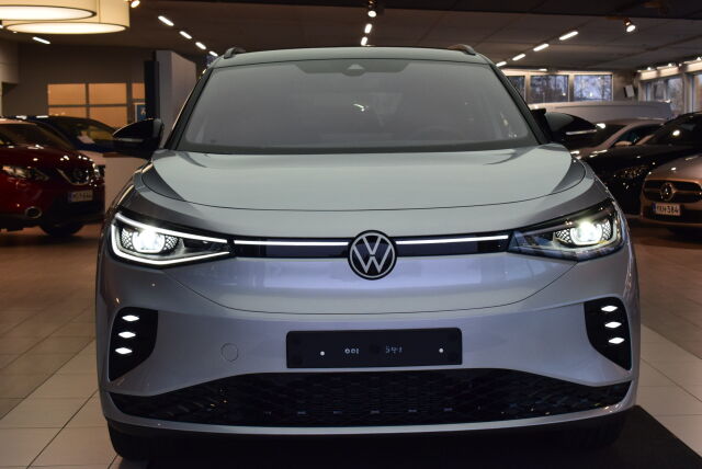 Volkswagen ID.4 2025 GTX 4MOTION 75-v Juhlamalli 250 kW, akku 79 kWh *Talvirenkaat 750€ *Heti toimitukseen!*