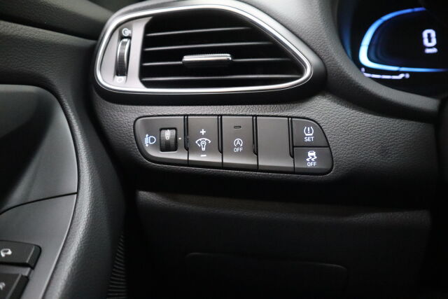 Hyundai i30 Wagon 2026 1.0 T-GDi 100 hv 7DCT-aut. Fresh Plus MY25