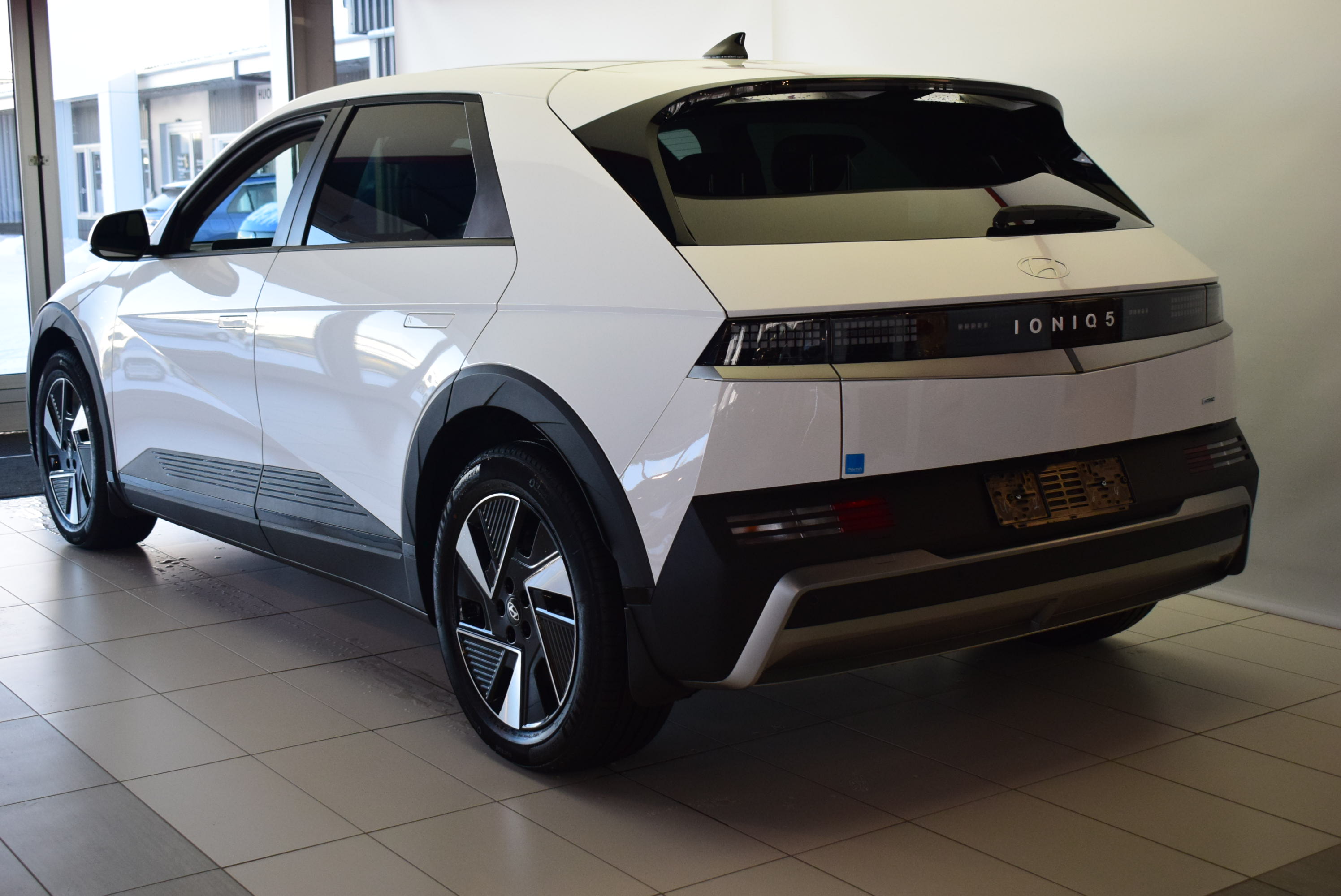 Hyundai Ioniq 5 84 kWh 325 hv AWD Style 2026, kuva 4/9