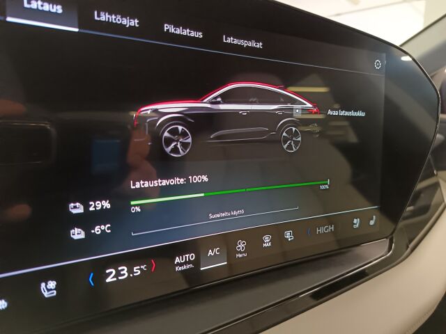 Audi Q6 e-tron 2026 Sportback quattro Vorsprung Edition. Takuu 5 vuotta / 100.000 km