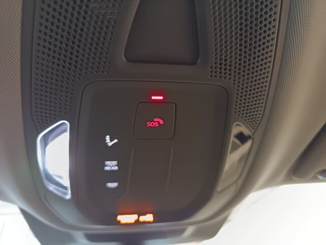 Audi Q6 e-tron 2026 Sportback quattro Vorsprung Edition. Takuu 5 vuotta / 100.000 km