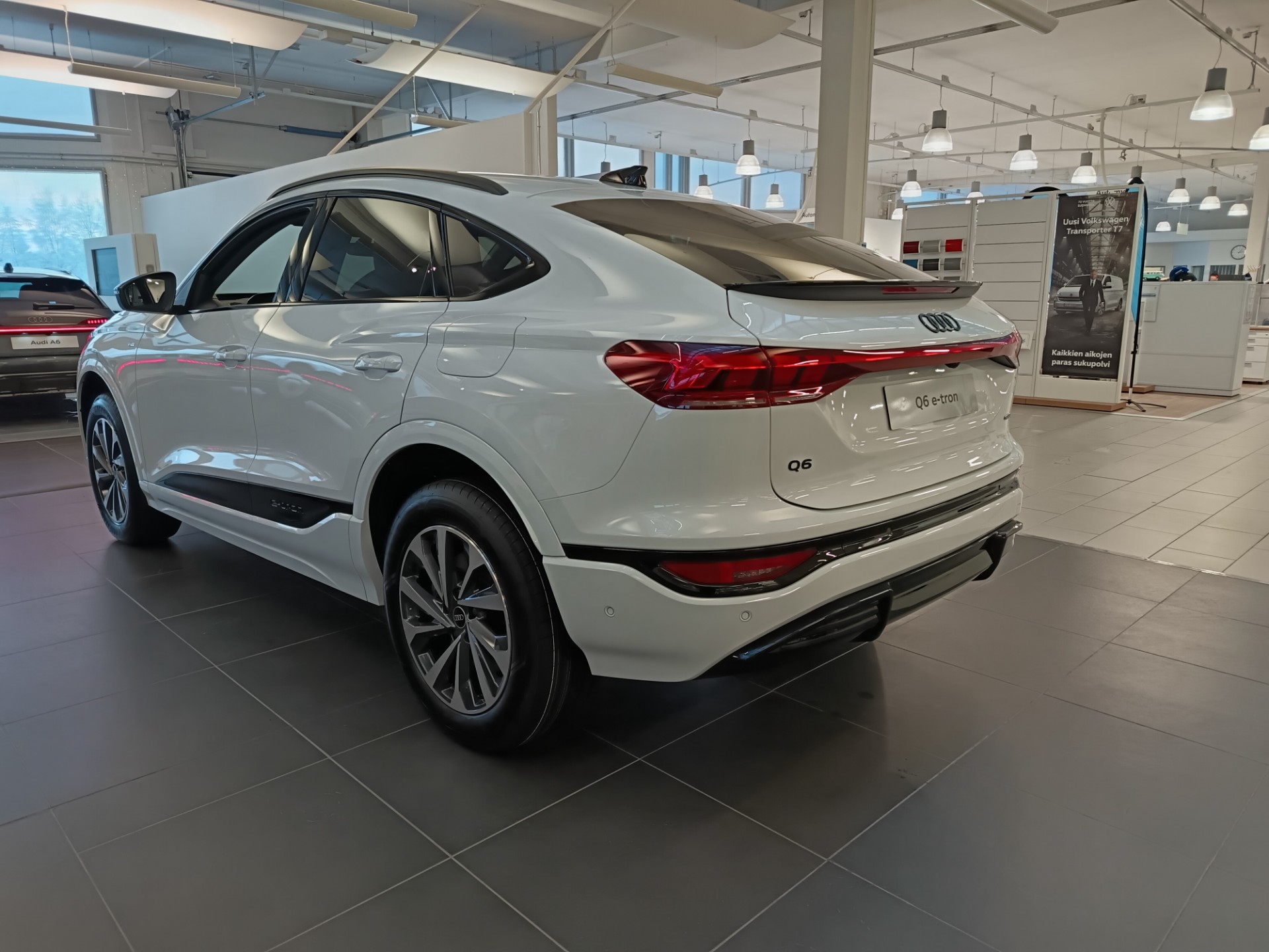 Audi Q6 e-tron 2025, kuva 3/26