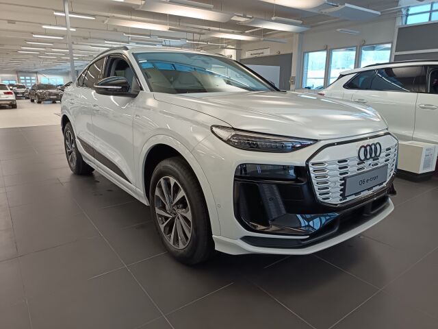Audi Q6 e-tron 2026 Sportback quattro Vorsprung Edition. Takuu 5 vuotta / 100.000 km