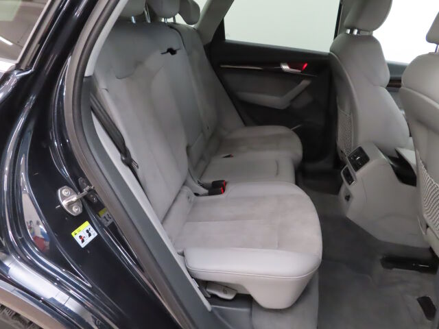 Audi Q5 2020 Launch Edition 55 TFSI e quattro S tronic Plug-in Hybrid