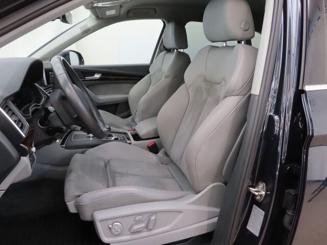 Audi Q5 2020 Launch Edition 55 TFSI e quattro S tronic Plug-in Hybrid