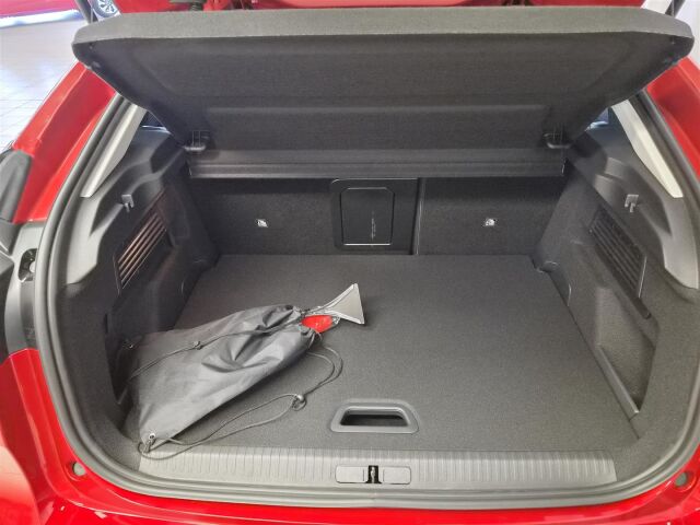 Citroen C4 2026 Max Collection Hybrid 145 Automaatti