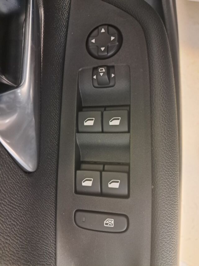 Opel Mokka 2026 Hybrid 145 Automaatti Edition