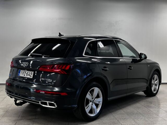 AUDI Q5 2020 55 TFSI e quattro S tronic Electrified Edition