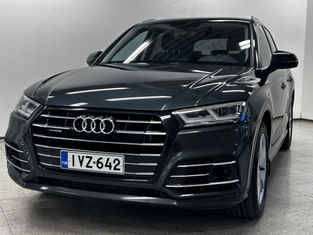 AUDI Q5 2020 55 TFSI e quattro S tronic Electrified Edition